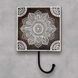 Garden Grid – Hand Carved Wall Hook