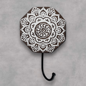 Swirl Octa – Hand Carved Wall Hook