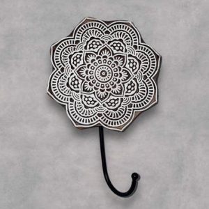 Star Ring – Hand Carved Wall Hook